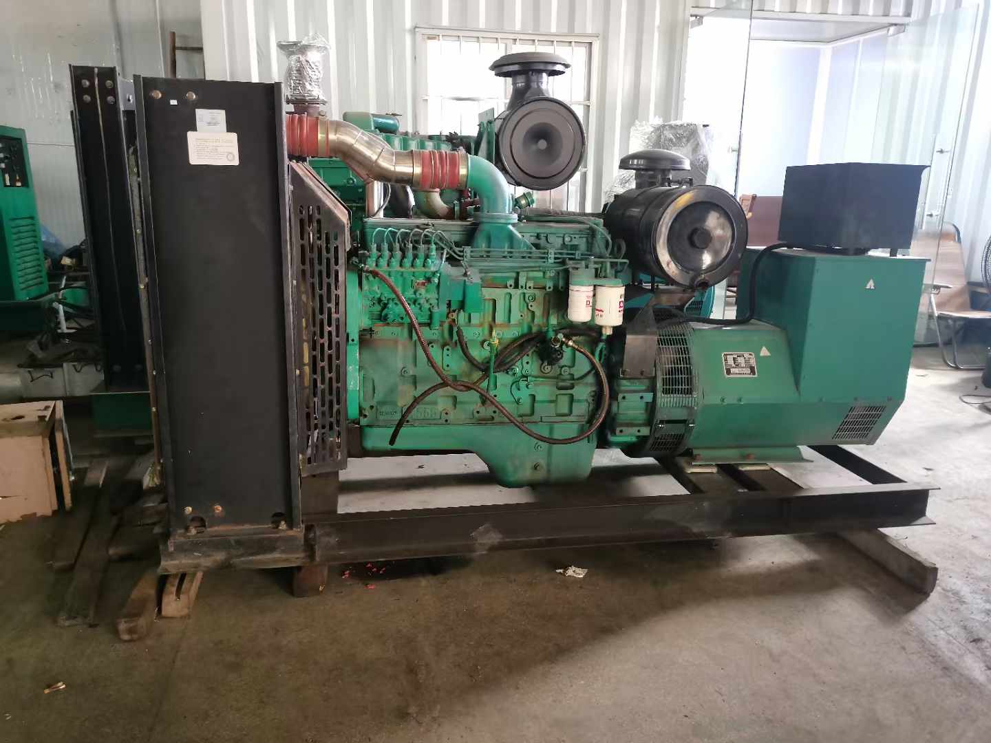 道真发电机租赁如何确定电缆的承载电流是否在安全范围内？