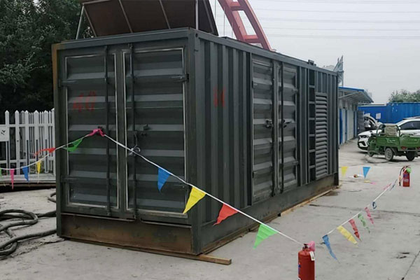 道真发电机租赁空气滤清器多久更换一次？