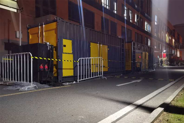 道真柴油发电机组的输出电压是如何调节的？