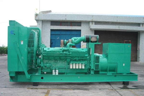 道真工厂发电机应急发电时如何更准确地检查发电机状态？